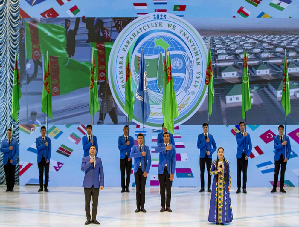 «Halkara parahatçylyk we ynanyşmak ýylyna» bagyşlanylan dabaraly maslahat geçirildi